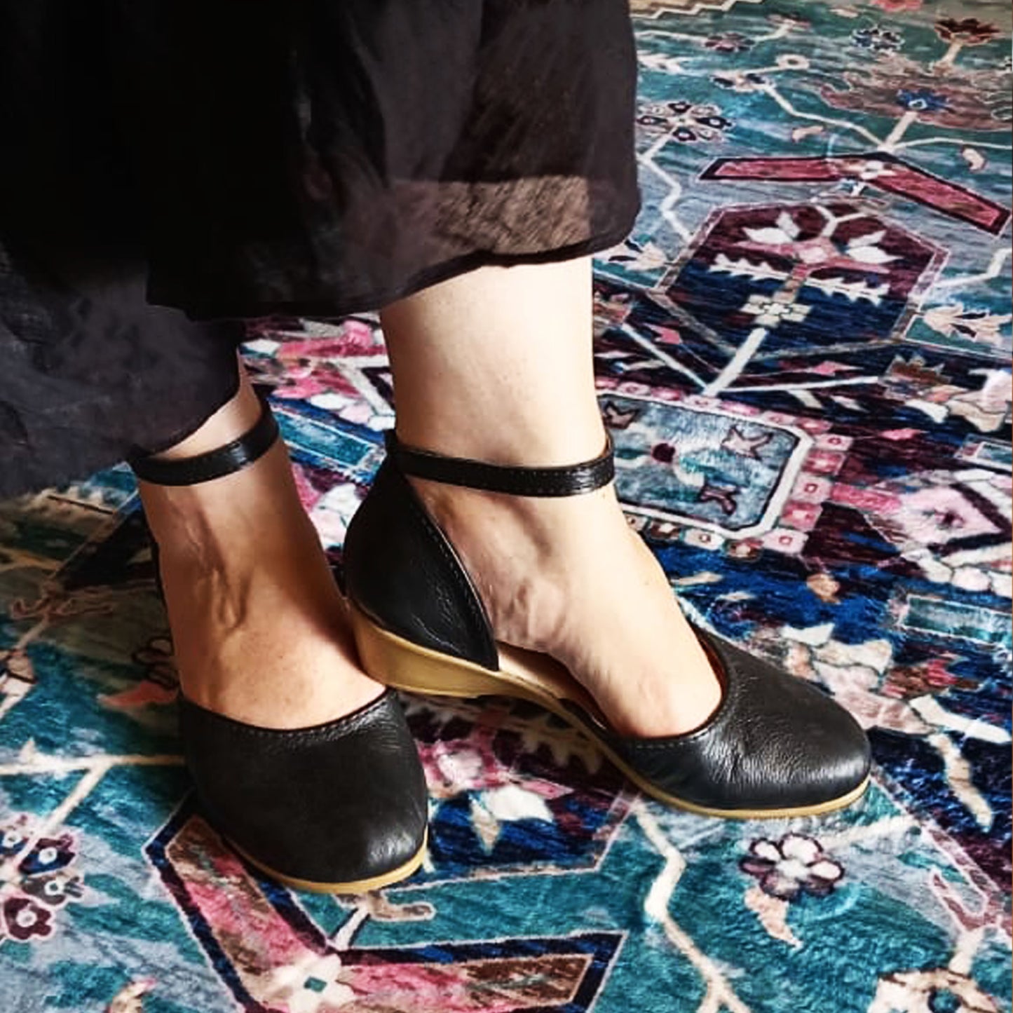 SALE Demi Black close Wedge