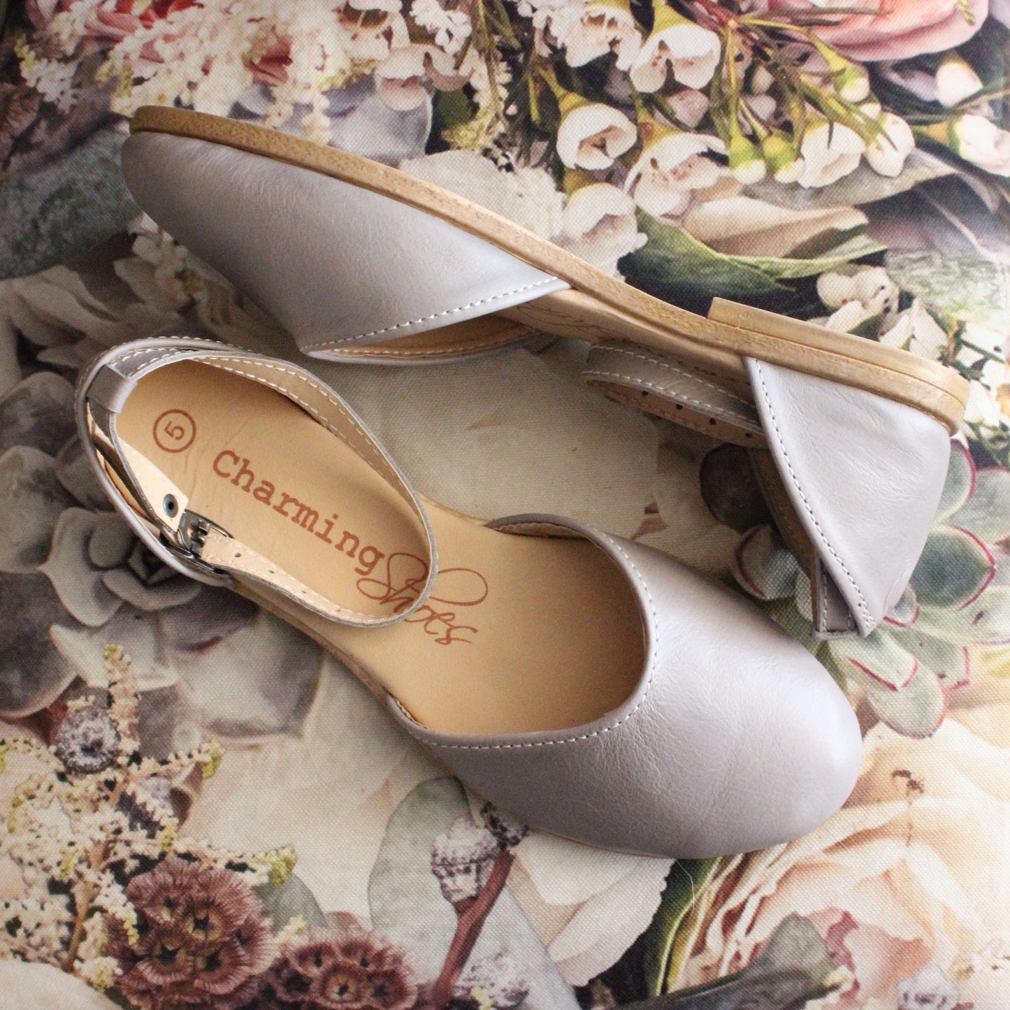 NONNA Dovegrey Sandal