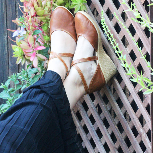 Talitha closed Tan Wedge