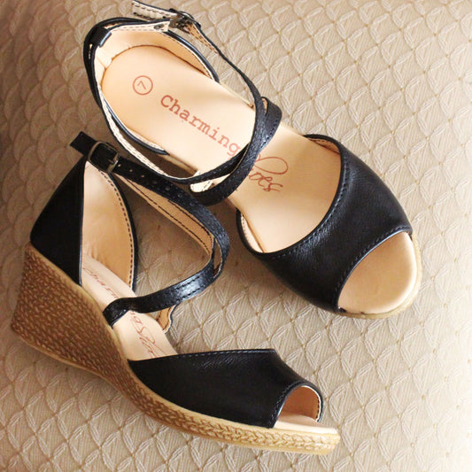 Talitha open Black Cross Wedge