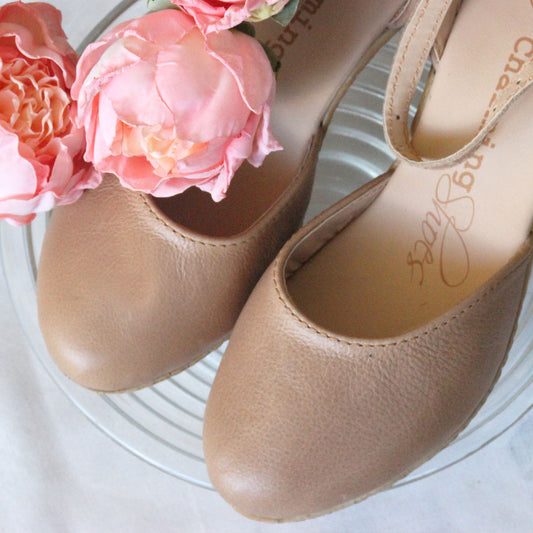 Talitha closed Beige Wedge