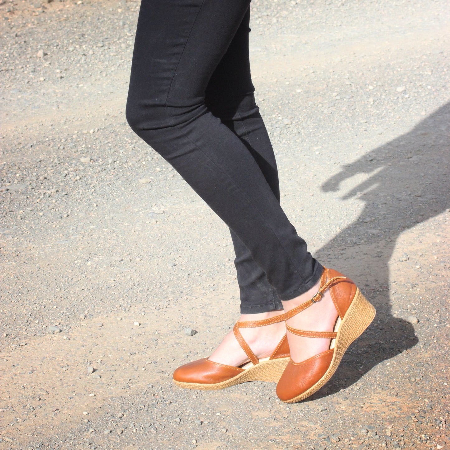 Talitha closed Tan Wedge