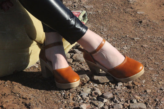 Zoë Tan closed HEELS