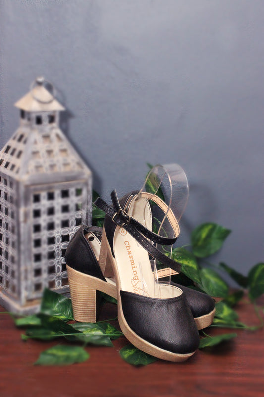 Zoë Black closed HEELS