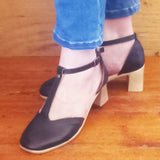 Cloë TBar Black