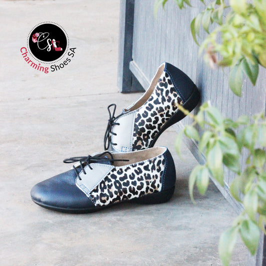 Whimsie Leopard Vellies