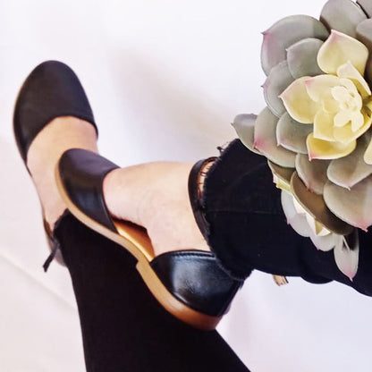 NONNA Black Sandal