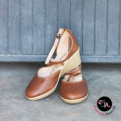 Talitha closed Tan Wedge