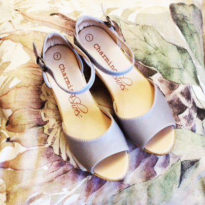 Talitha open Dove grey