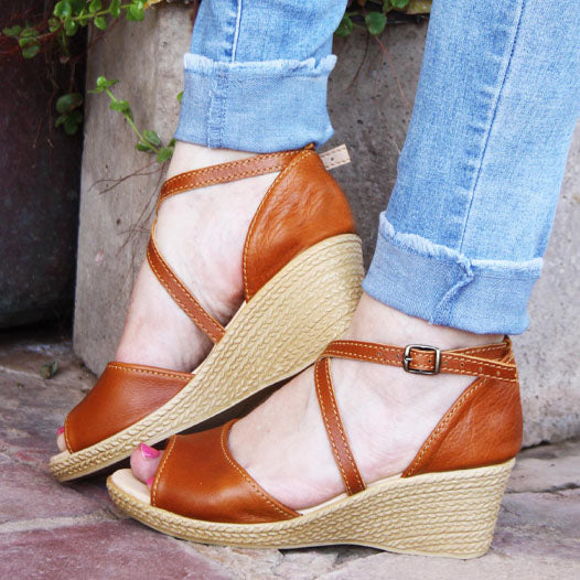 Talitha open Tan Wedge