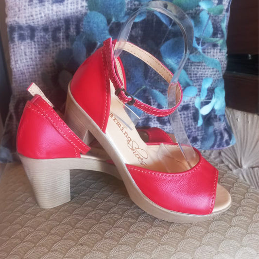 Zoë Red opentoe HEELS