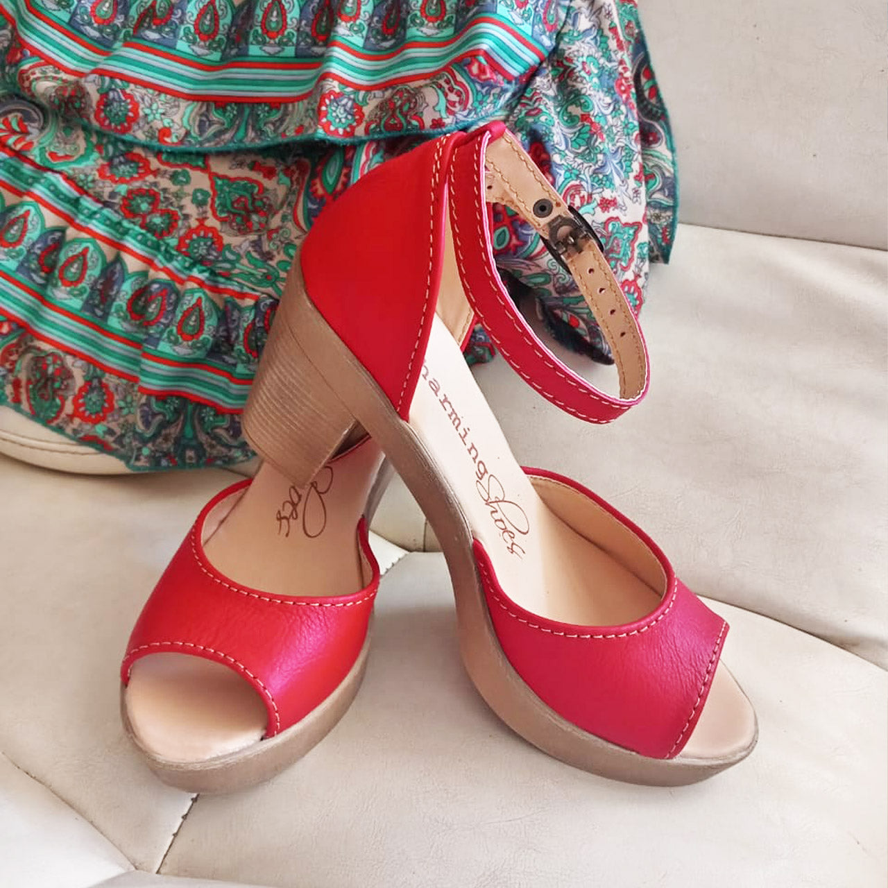 Zoë Red opentoe HEELS